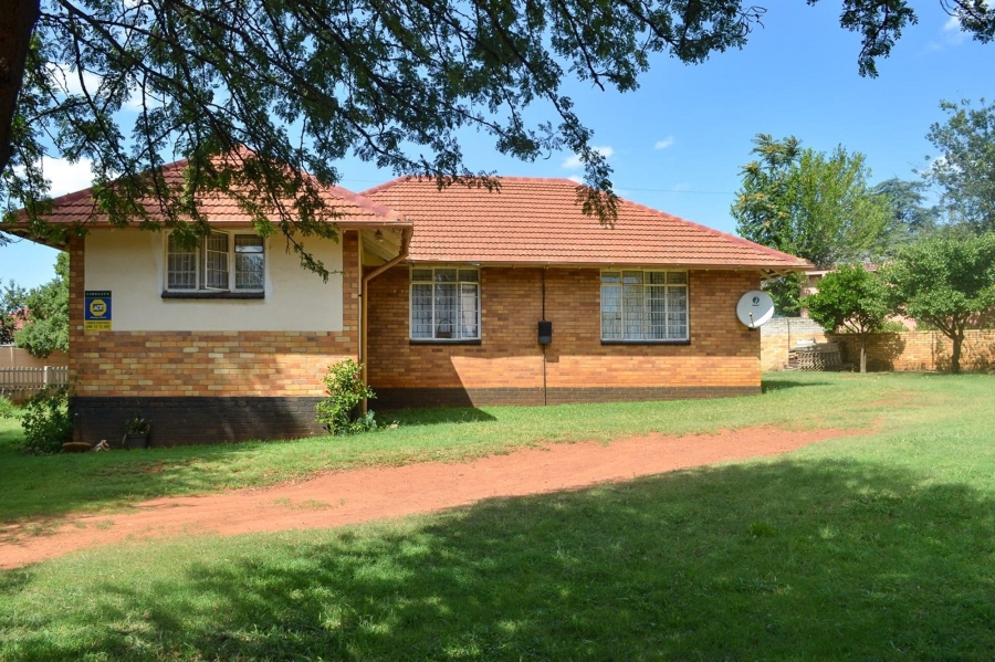 3 Bedroom Property for Sale in Stilfontein Ext 1 North West